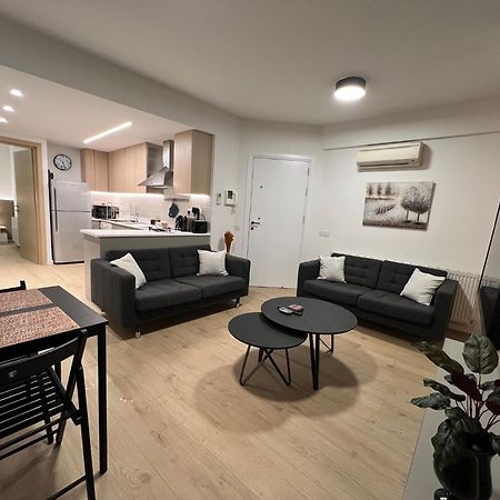 Daniela'S Modern Apartment Strovolos 外观 照片